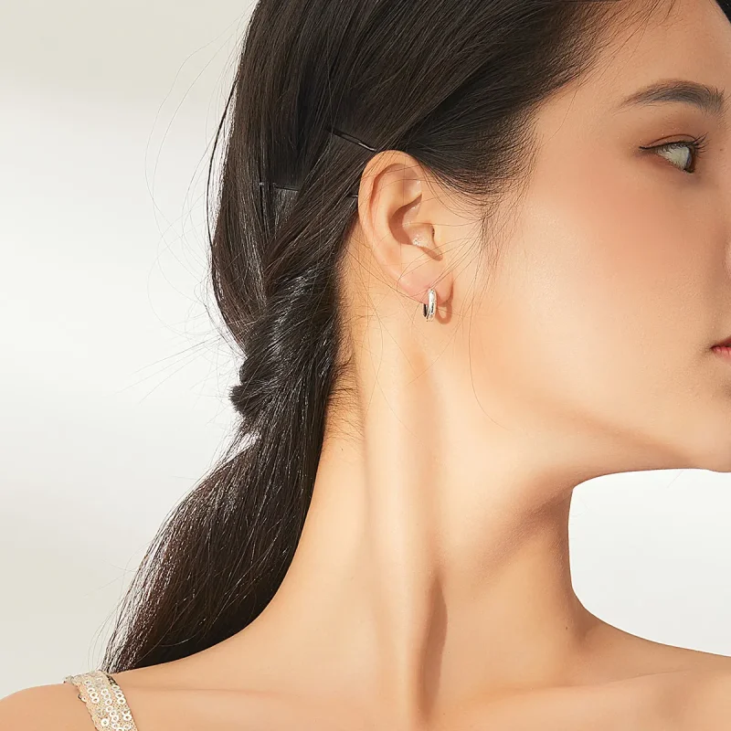 (bilde for) Pandora Style Sølv Anti-Allergy Stars Hoop øredobber - SCE873 - Vis 7