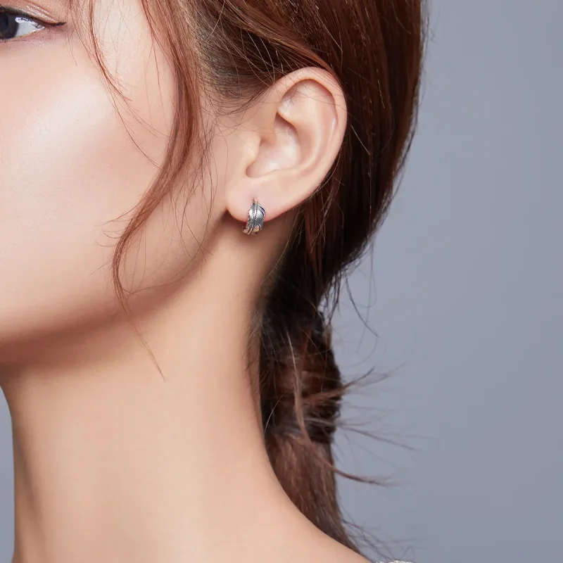 (bilde for) Pandora Style Sølv Fjær Hoop øredobber - SCE923 - Vis 6