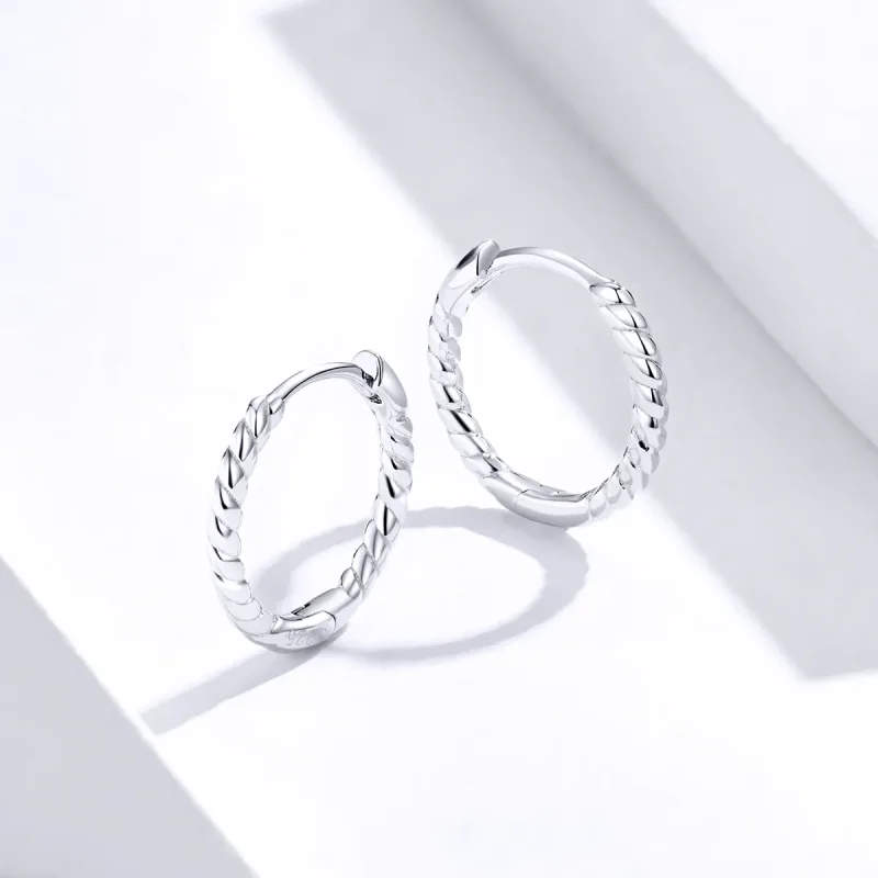 (bilde for) Pandora Style Sølvveving geometri Hoop øredobber - SCE841 - Vis 4