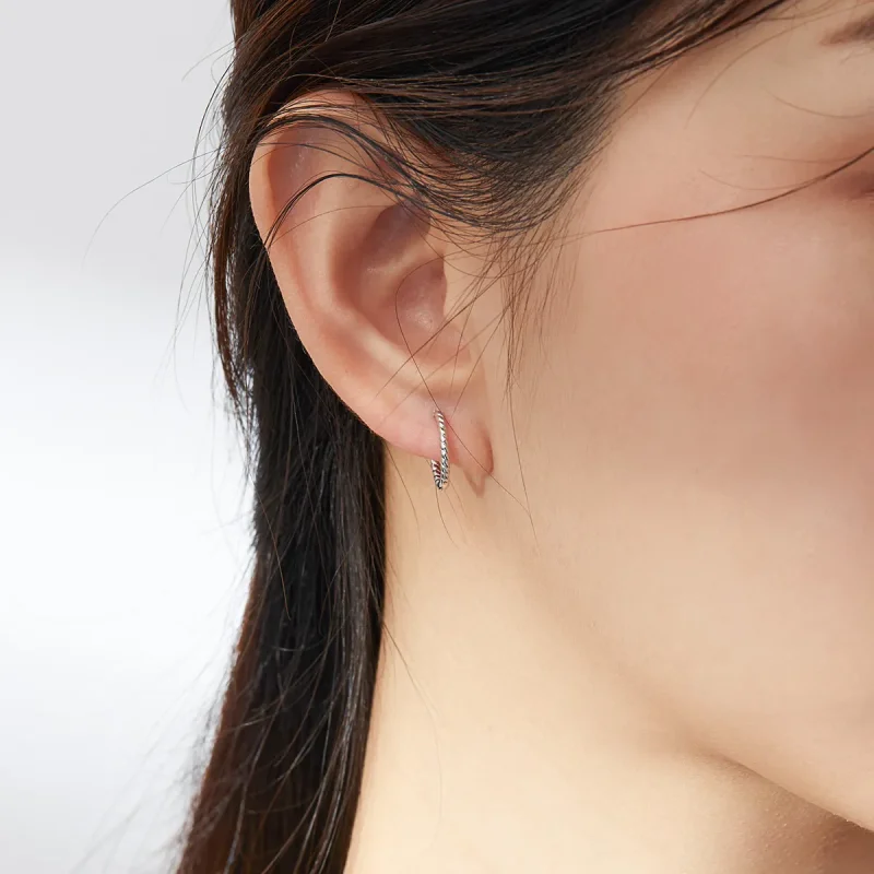 (bilde for) Pandora Style Sølvveving geometri Hoop øredobber - SCE841 - Vis 7