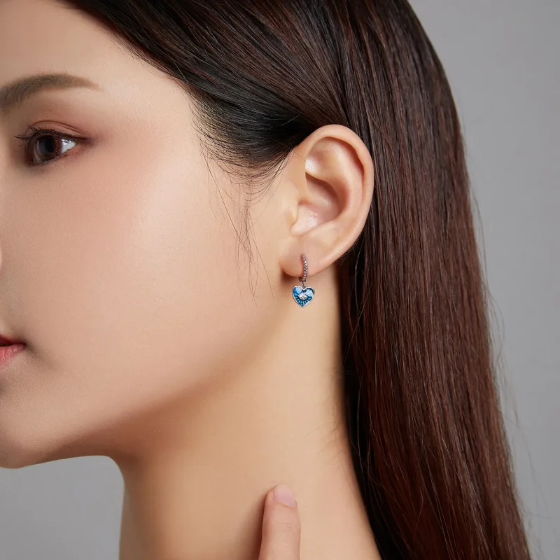 (bilde for) Pandora Style Heart Demon Eyes - Sapphire Blue Hoop øredobber - SCE1270-BU - Vis 3