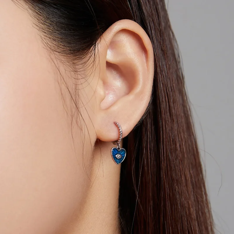 (bilde for) Pandora Style Heart Demon Eyes - Sapphire Blue Hoop øredobber - SCE1270-BU - Vis 4