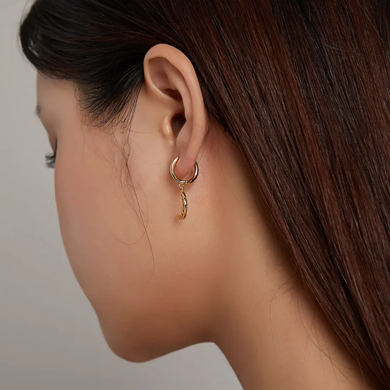 (bilde for) Pandora Style Minimalism - Crescent Hoop øredobber - SCE1191 - Vis 6