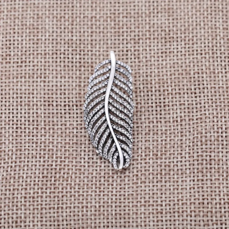(bilde for) Pandora Shimmering Feather - 390350CZ - Vis 2