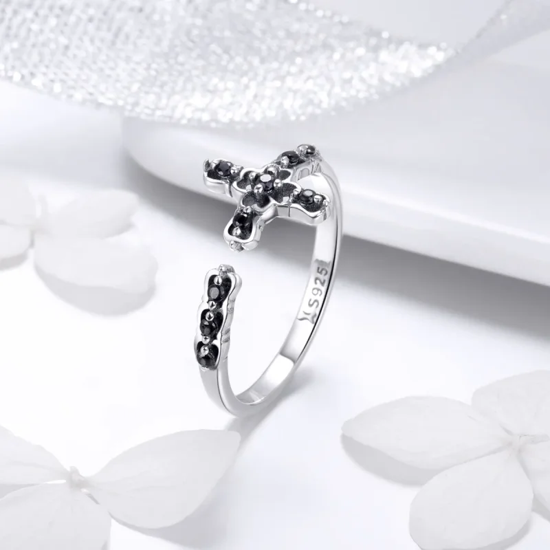(bilde for) Pandora Style Silver Light of The Cross Ring - SCR447 - Vis 2