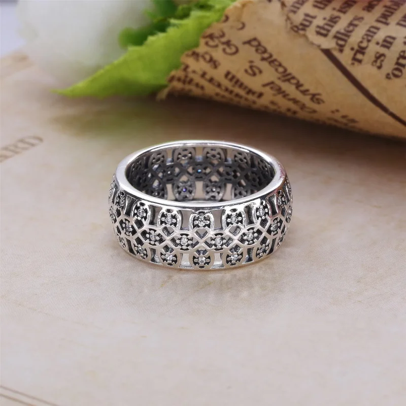 (bilde for) Pandora Intrikat sprinklerbånd, ring - 190955CZ - Vis 2