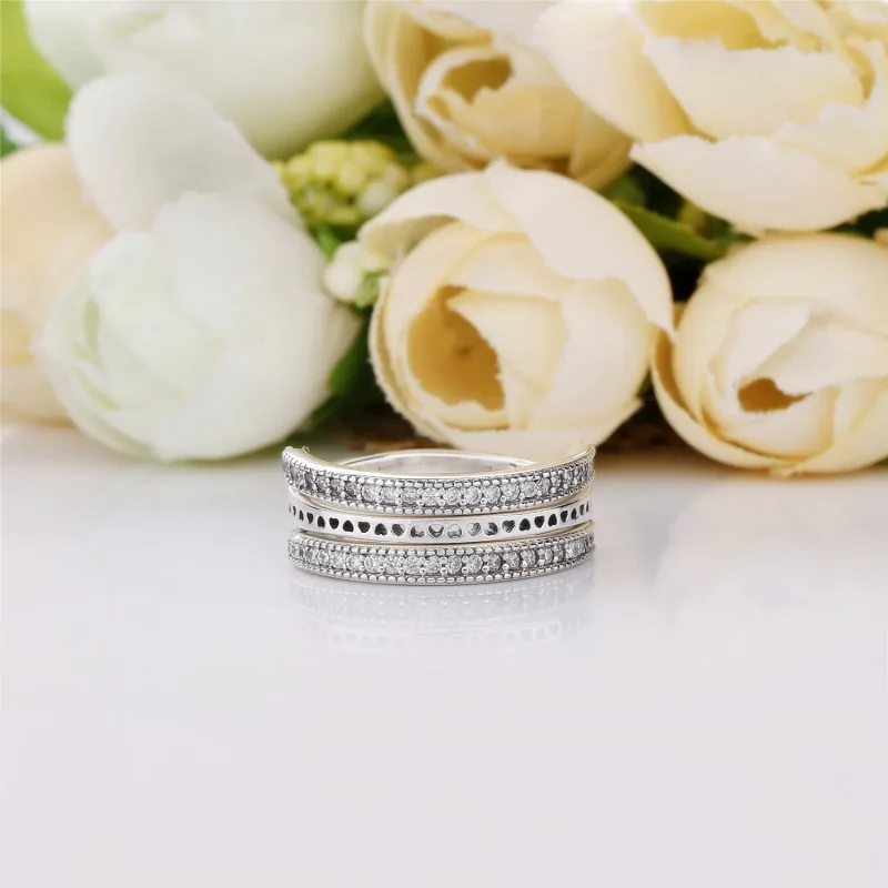 (bilde for) PANDORA logo reversible silver ring with clear cubic zirconia - 197404CZ - Vis 2