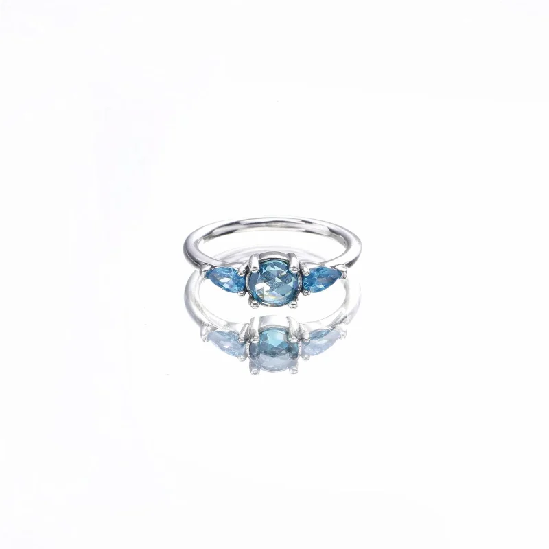 (bilde for) Pandora Patterns of Frost - 191016NMB - Vis 2