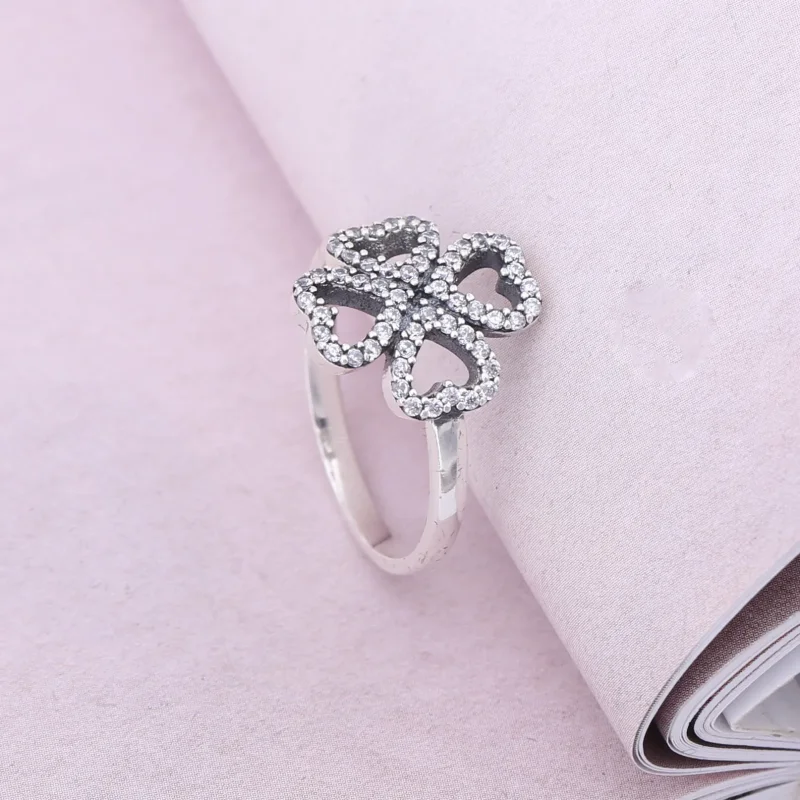 (bilde for) Pandora Petals of Love - 190978CZ - Vis 2