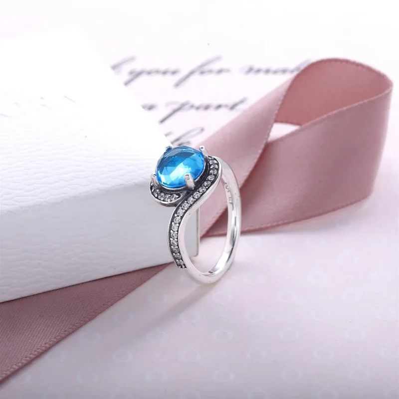 (bilde for) Pandora Sky Blue Radiant Embellishment - 190968NBS - Vis 3