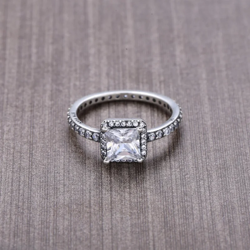 (bilde for) PANDORA Tidløs Elegance Ring - 190947CZ - Vis 2