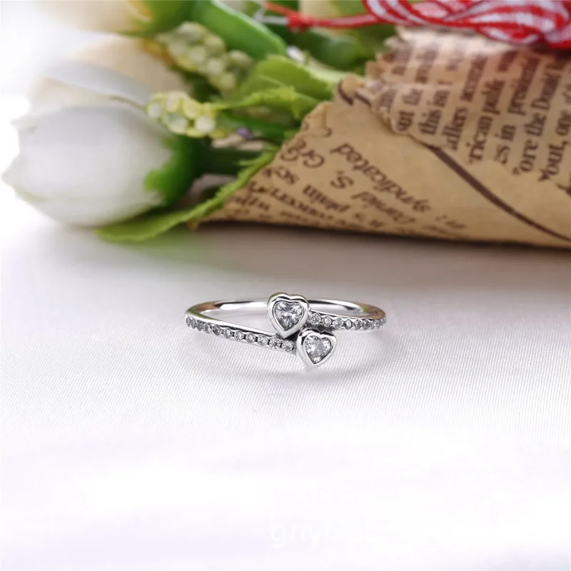 (bilde for) Pandora To Funklende Hjerter Ring - 191023CZ - Vis 2