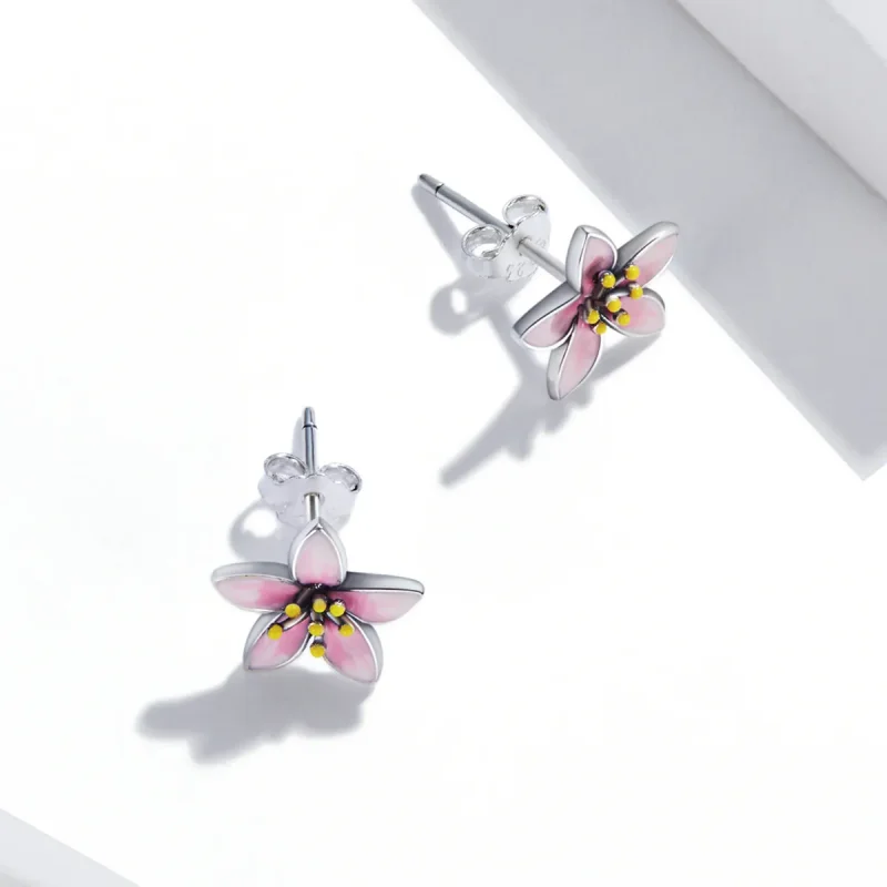 (bilde for) Pandora Style Rosa Sakura øredobber - SCE1273 - Vis 4