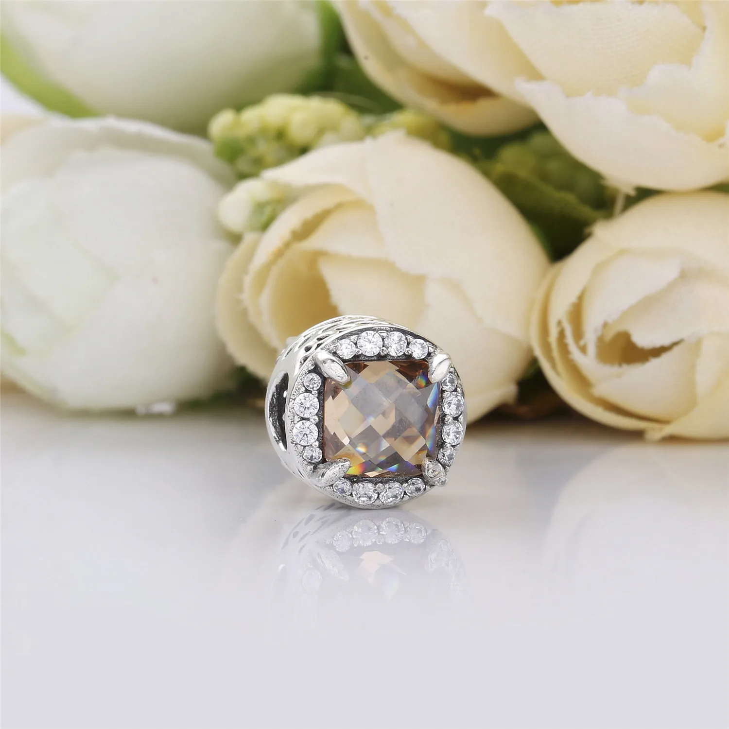 Pandora Seeds silver charm with golden coloured and clear cubic zirconia - 797650CCZ