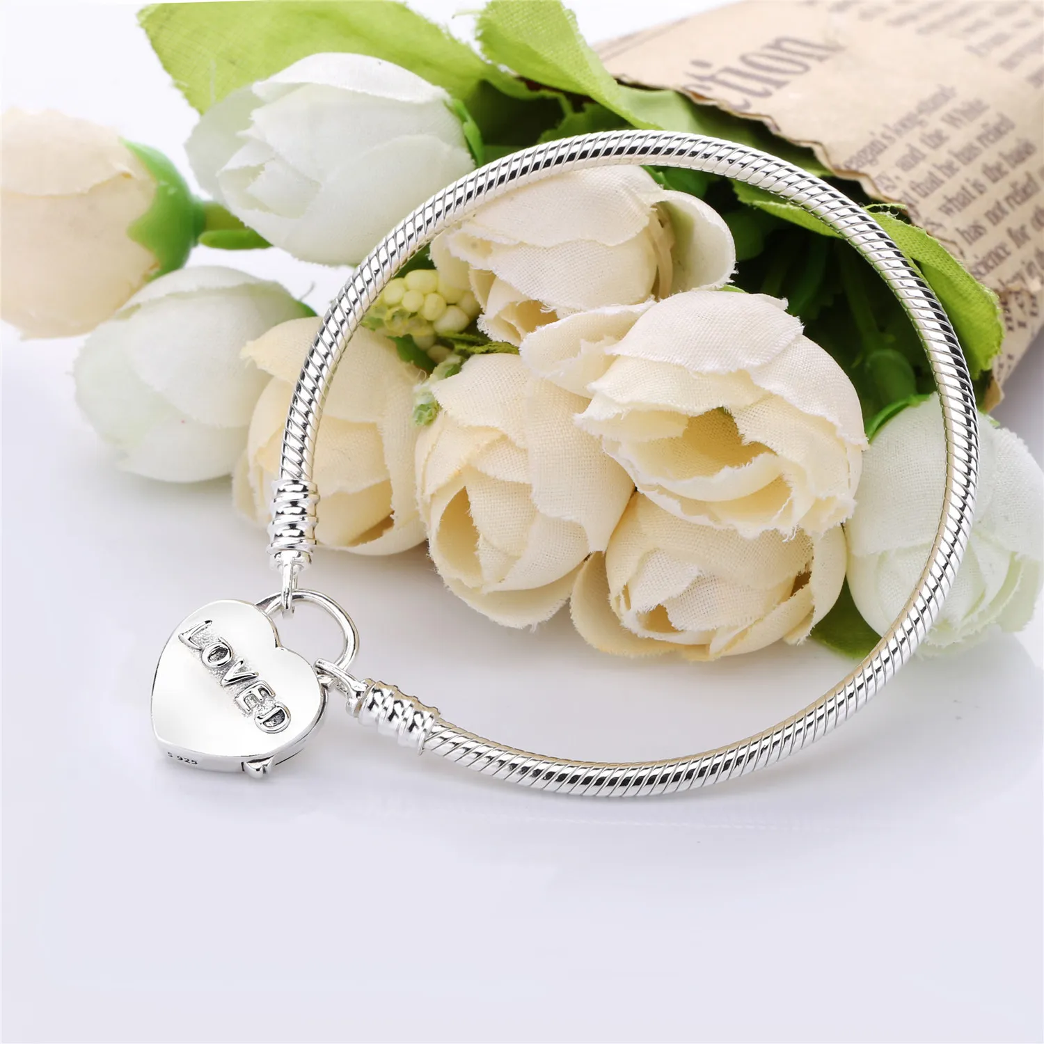 Pandora Snake chain silver bracelet and heart padlock clasp - 597806