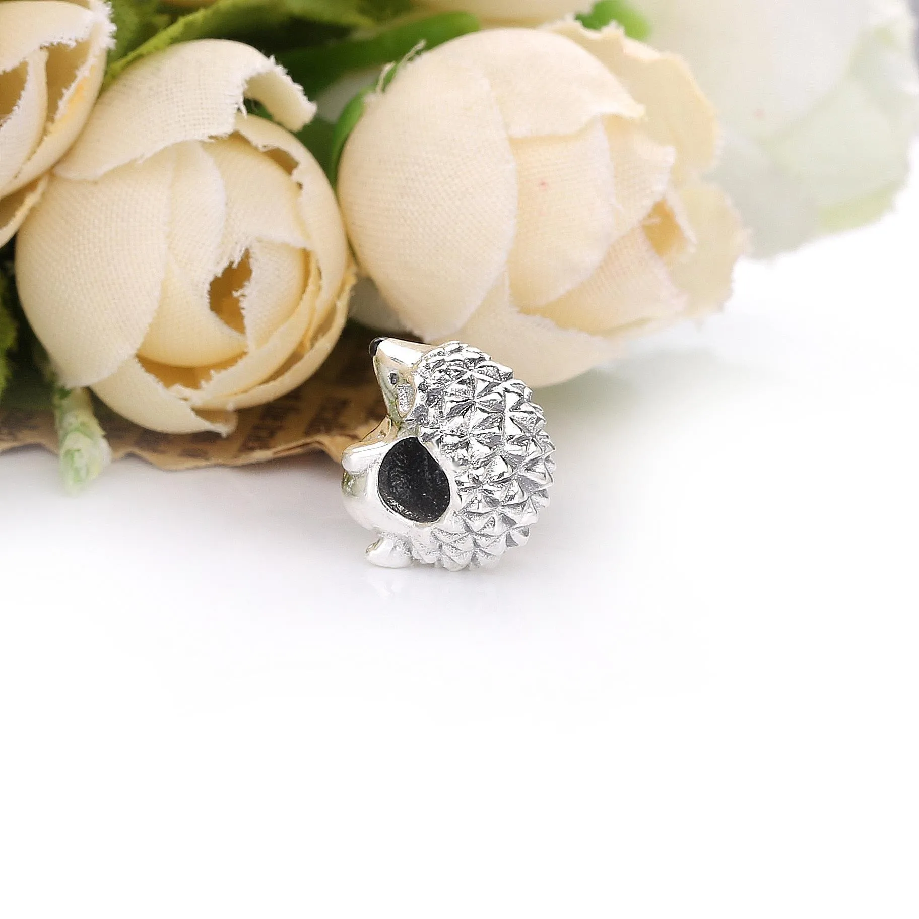 Pandora Nino the Hedgehog charm - 798353EN16