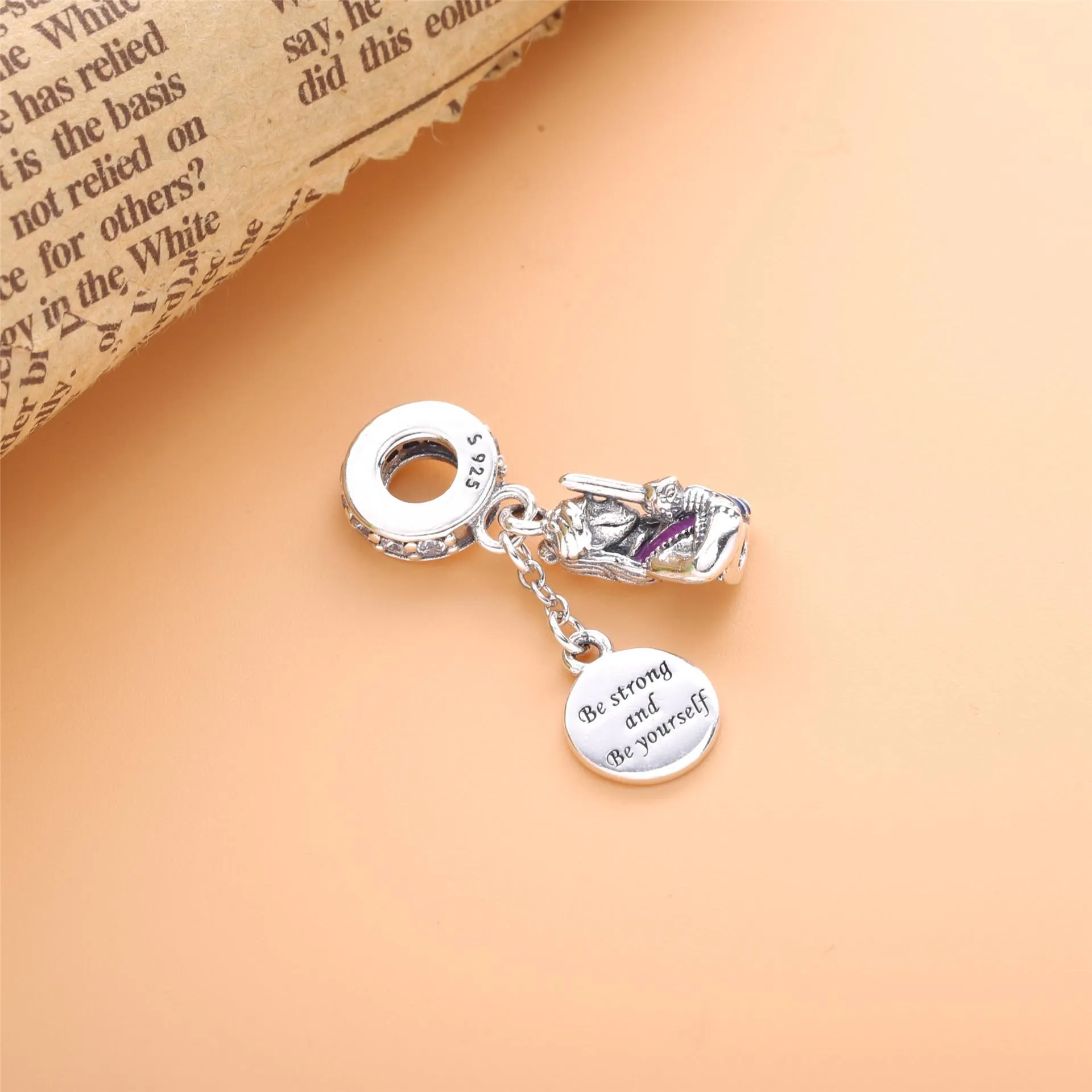 Pandora Disney Mulan Hengende Charm - 798637C01