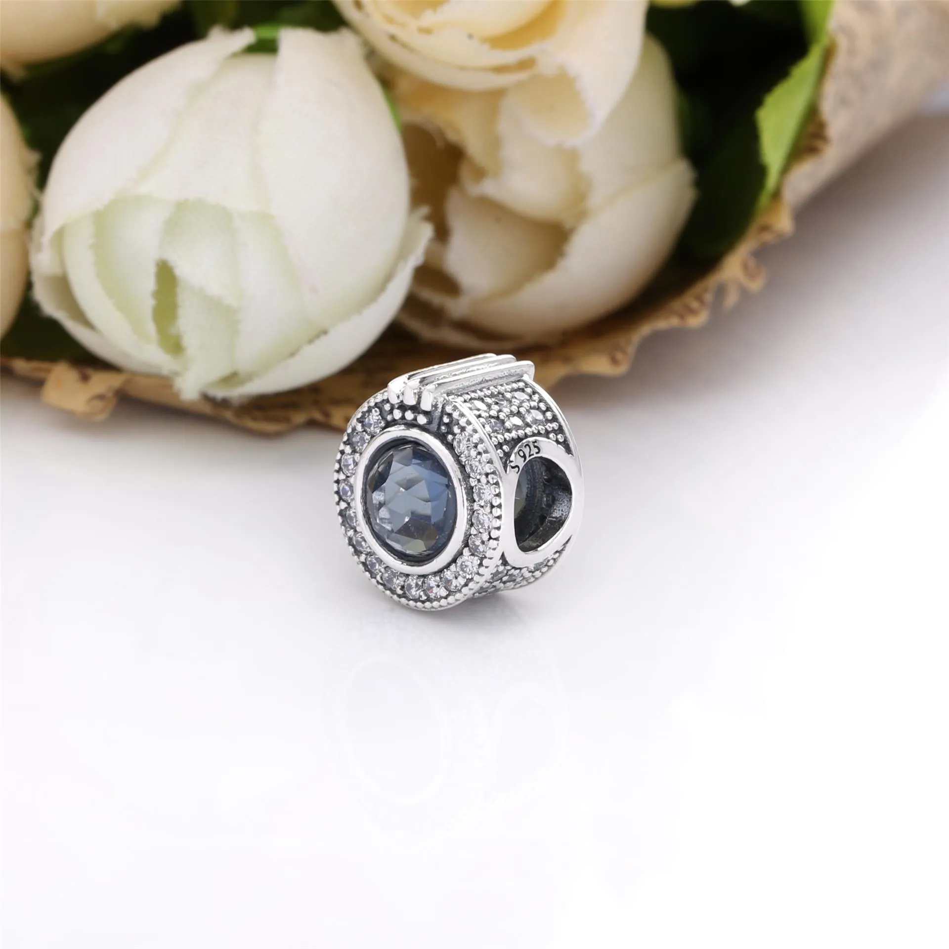 Pandora Funklende blå Crown O Charm - 799058C01