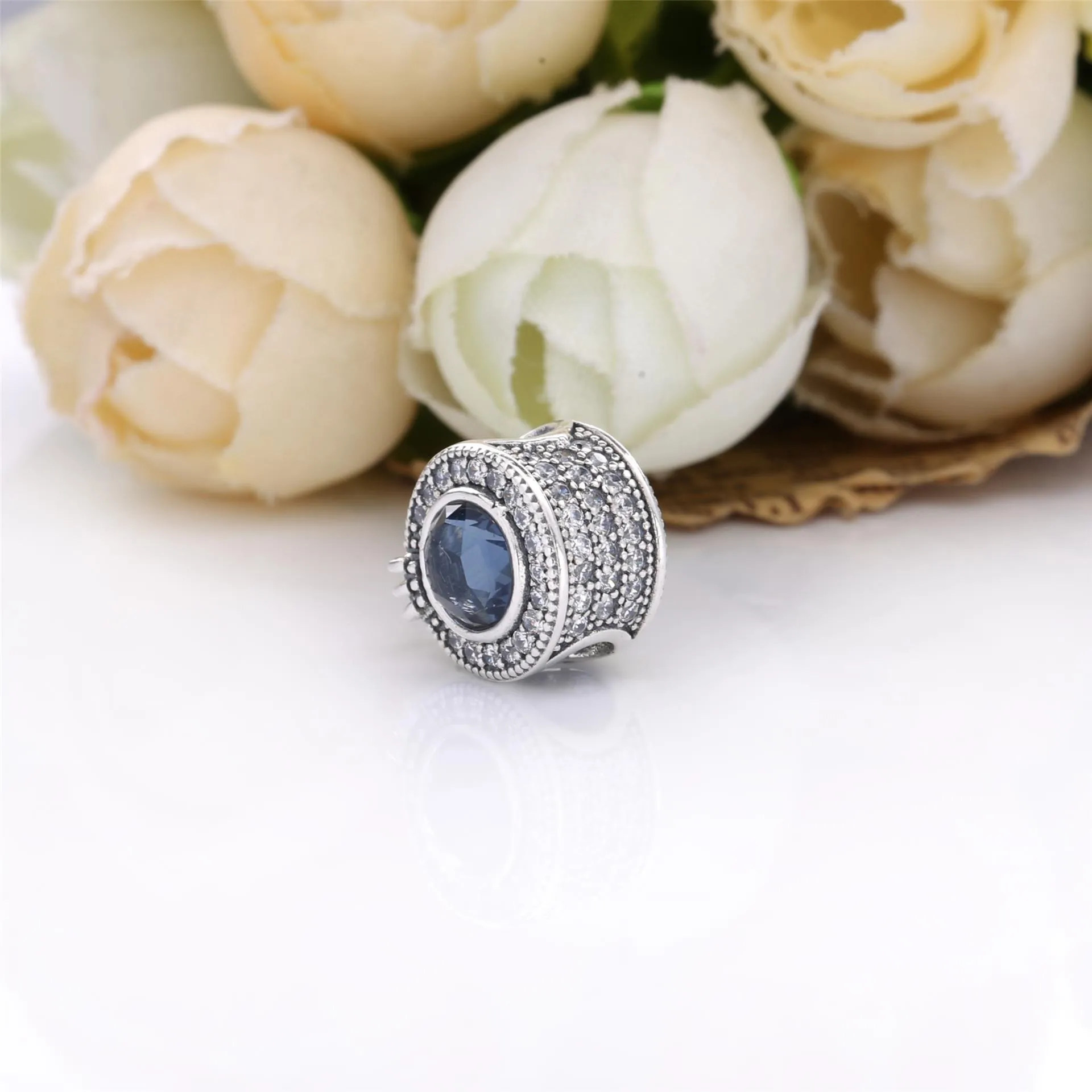 Pandora Funklende blå Crown O Charm - 799058C01