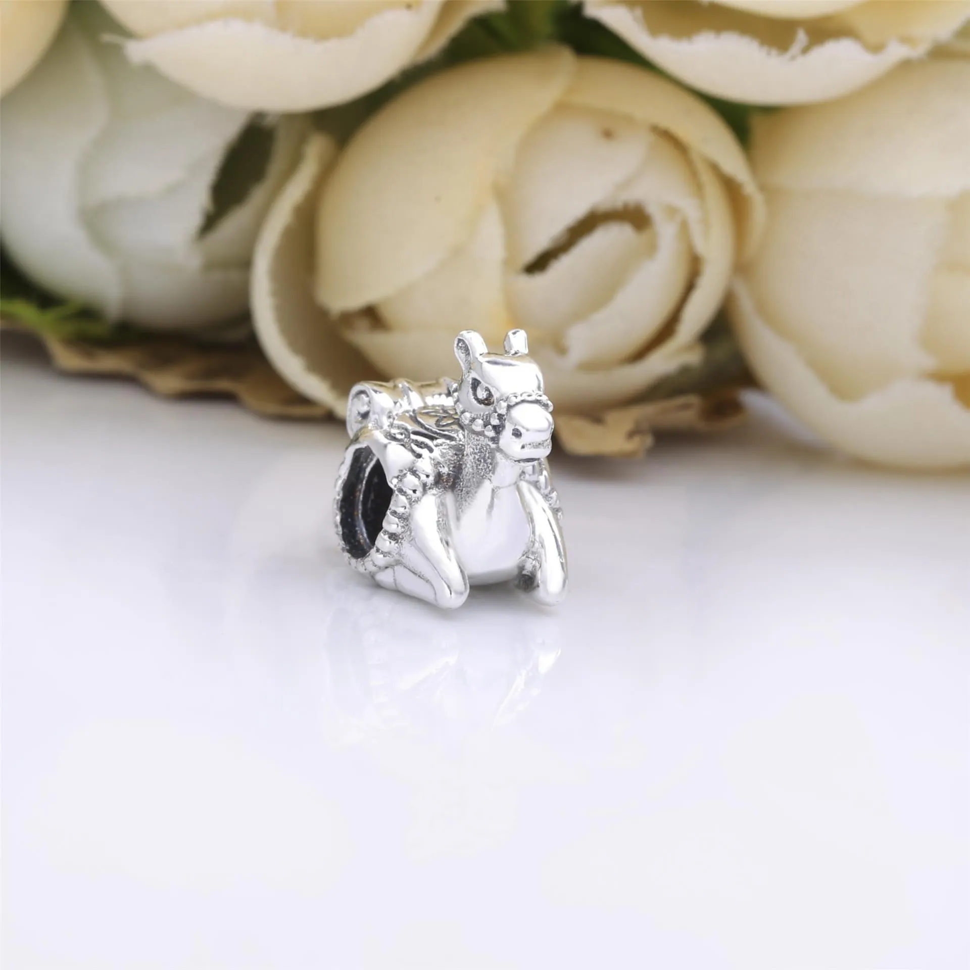 Pandora Kamel, charm - 791226
