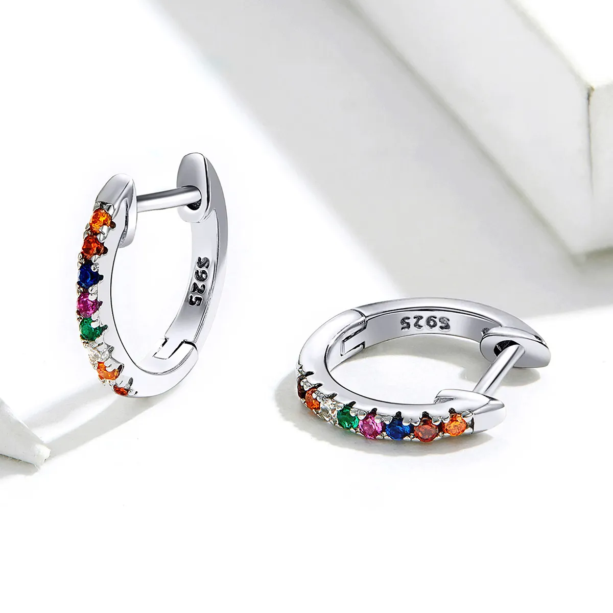 Pandora Style Sølv Fargerike Zircon Hoop øredobber - SCE721