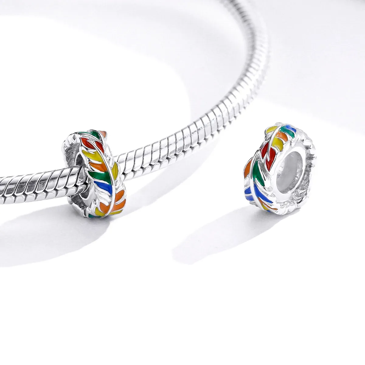 Pandora Style Sølv Fargerike Fjær Spacer Charm - BSC305