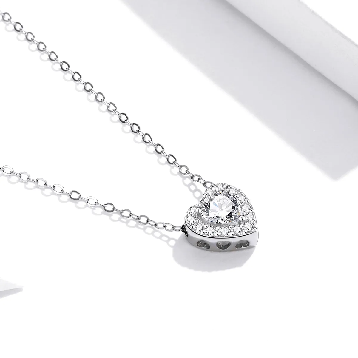 Pandora Style Bright Love Halskjede - SCN455