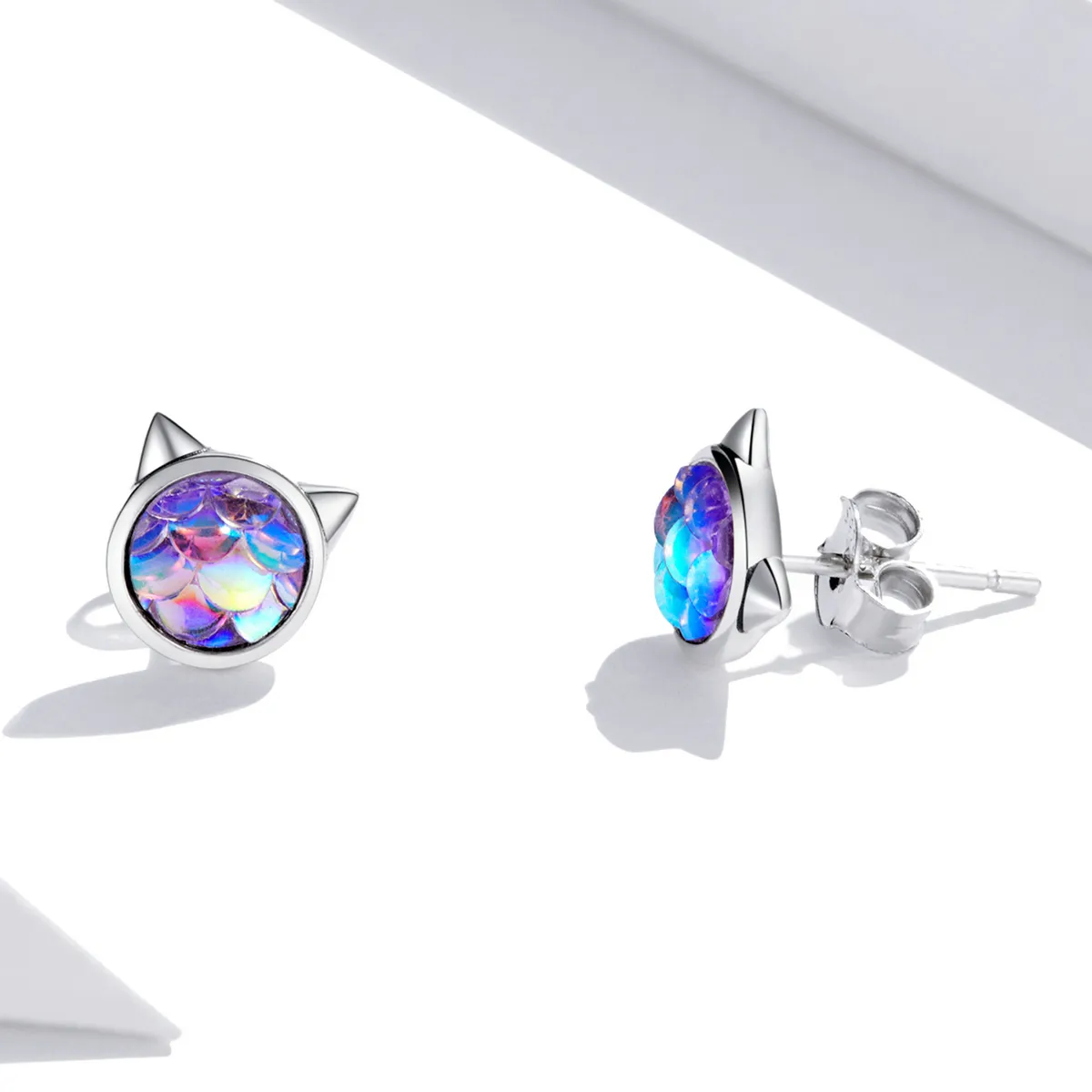 Pandora Style Fish Scale Cat Head Stud øredobber - SCE1301
