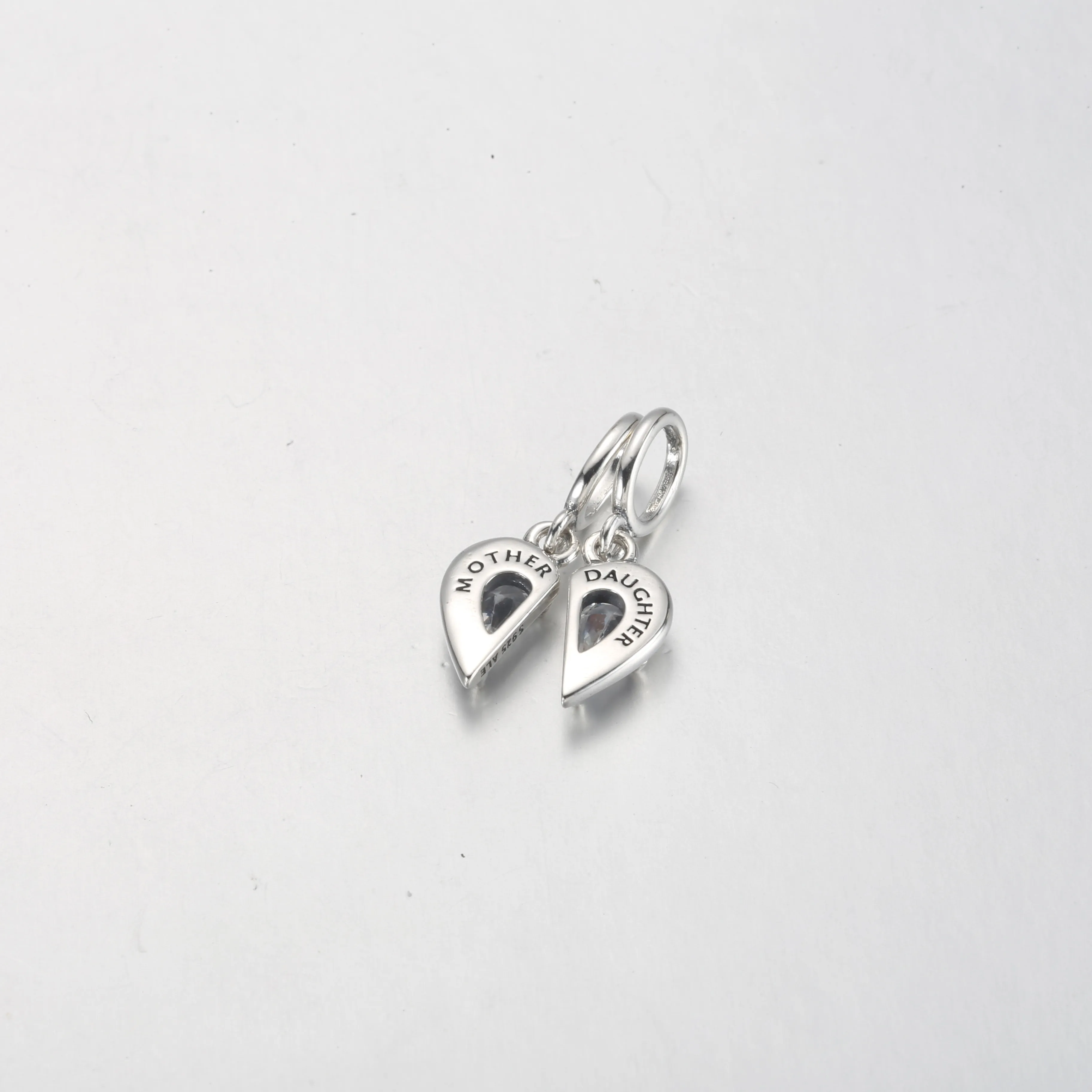 Pandora Delbar Mor og Datter Hengende Charm - 792643C01