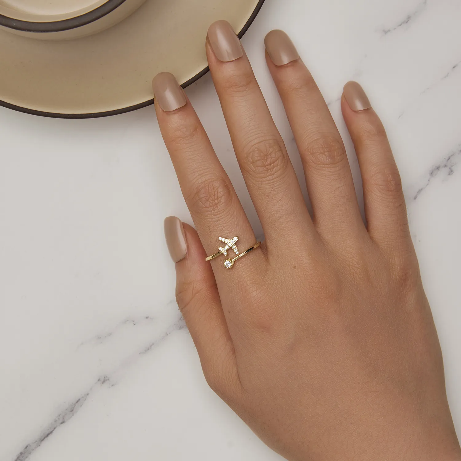 Pandora Style Gullbelagt Avstand Åpen Ring - SCR623-B