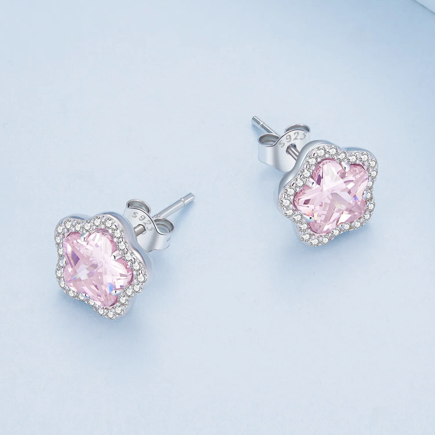 Pandora Style Little Flower Stud øredobber - BSE850