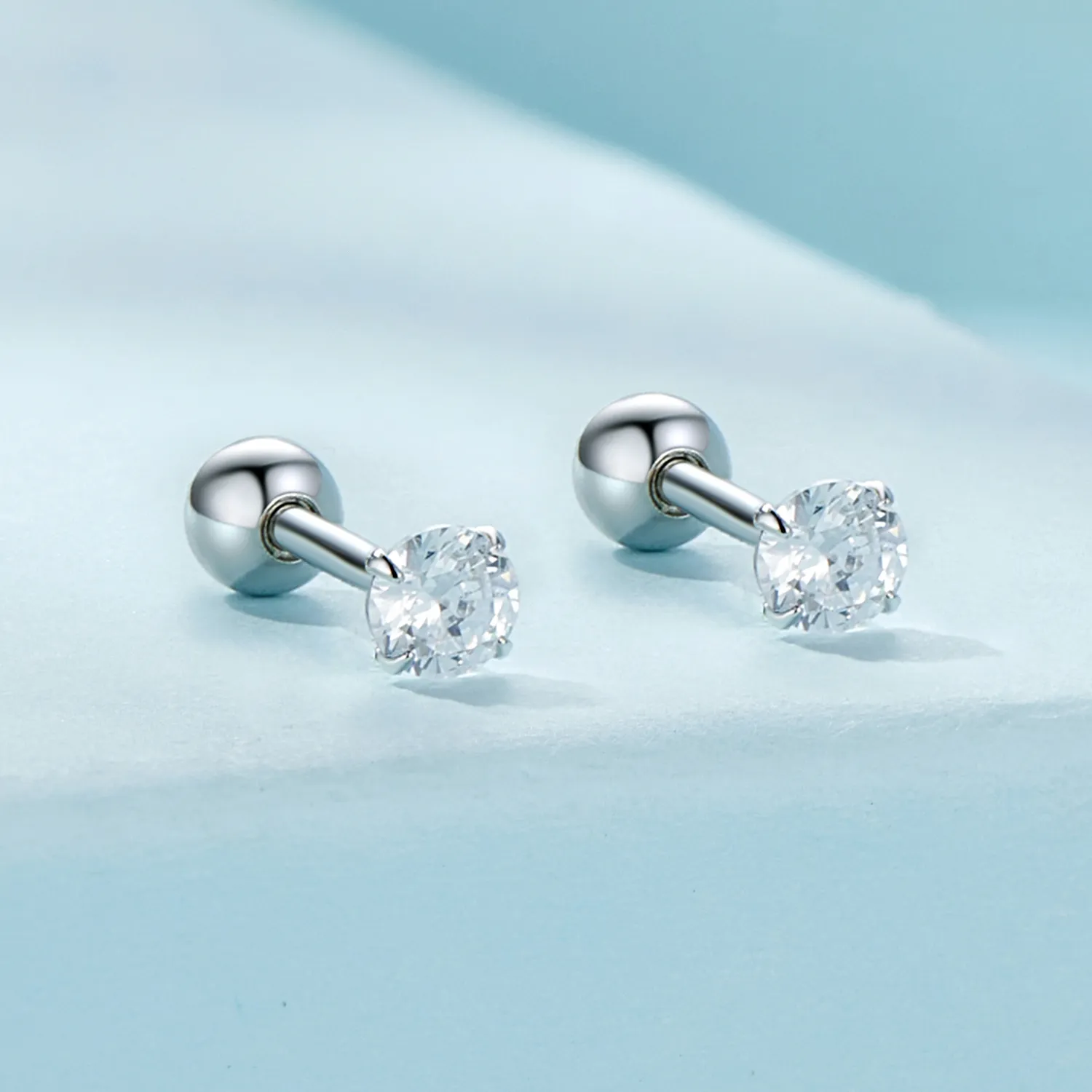 Pandora Style Hvite Zirkonium øredobber - SCE1646-S
