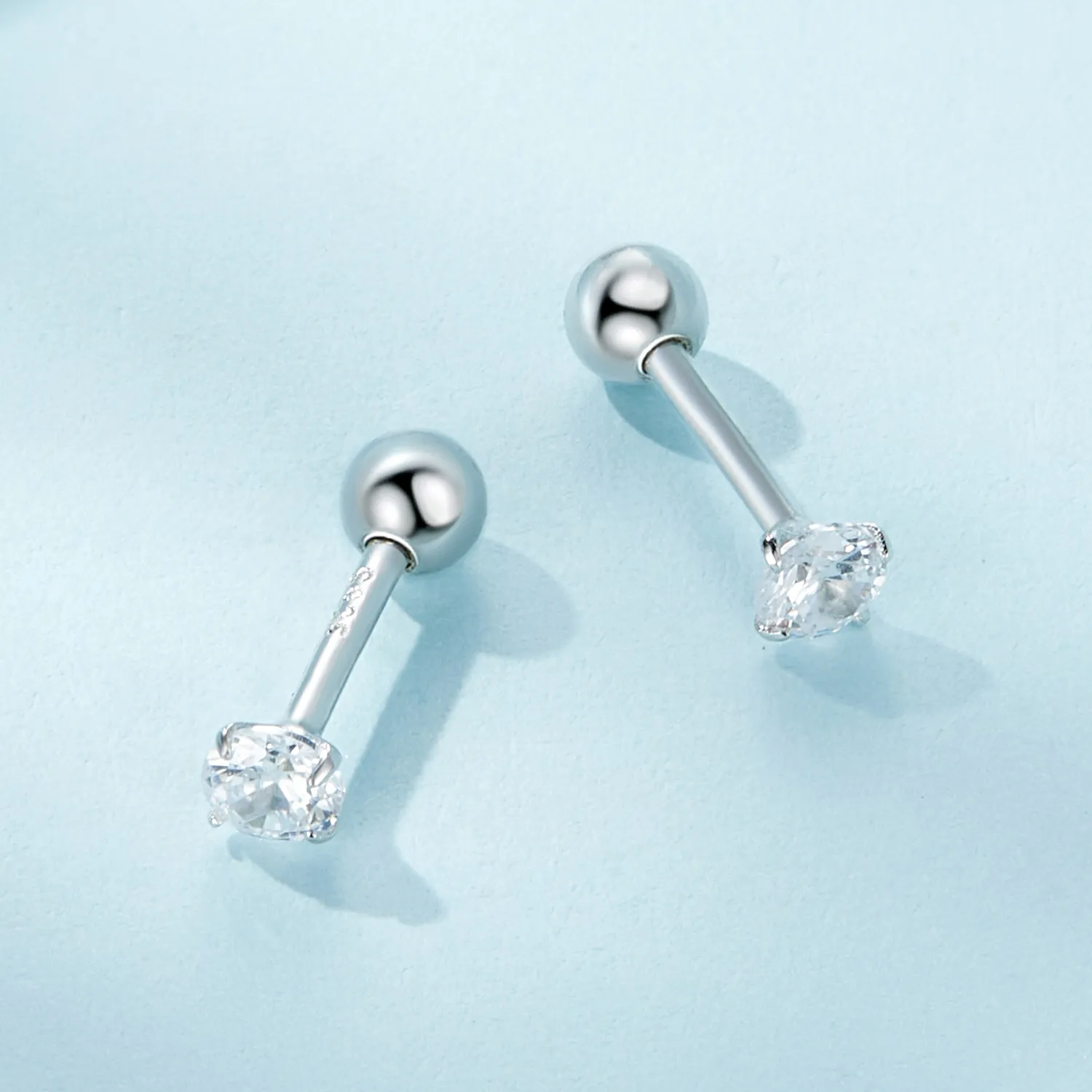 Pandora Style Hvite Zirkonium øredobber - SCE1646-S