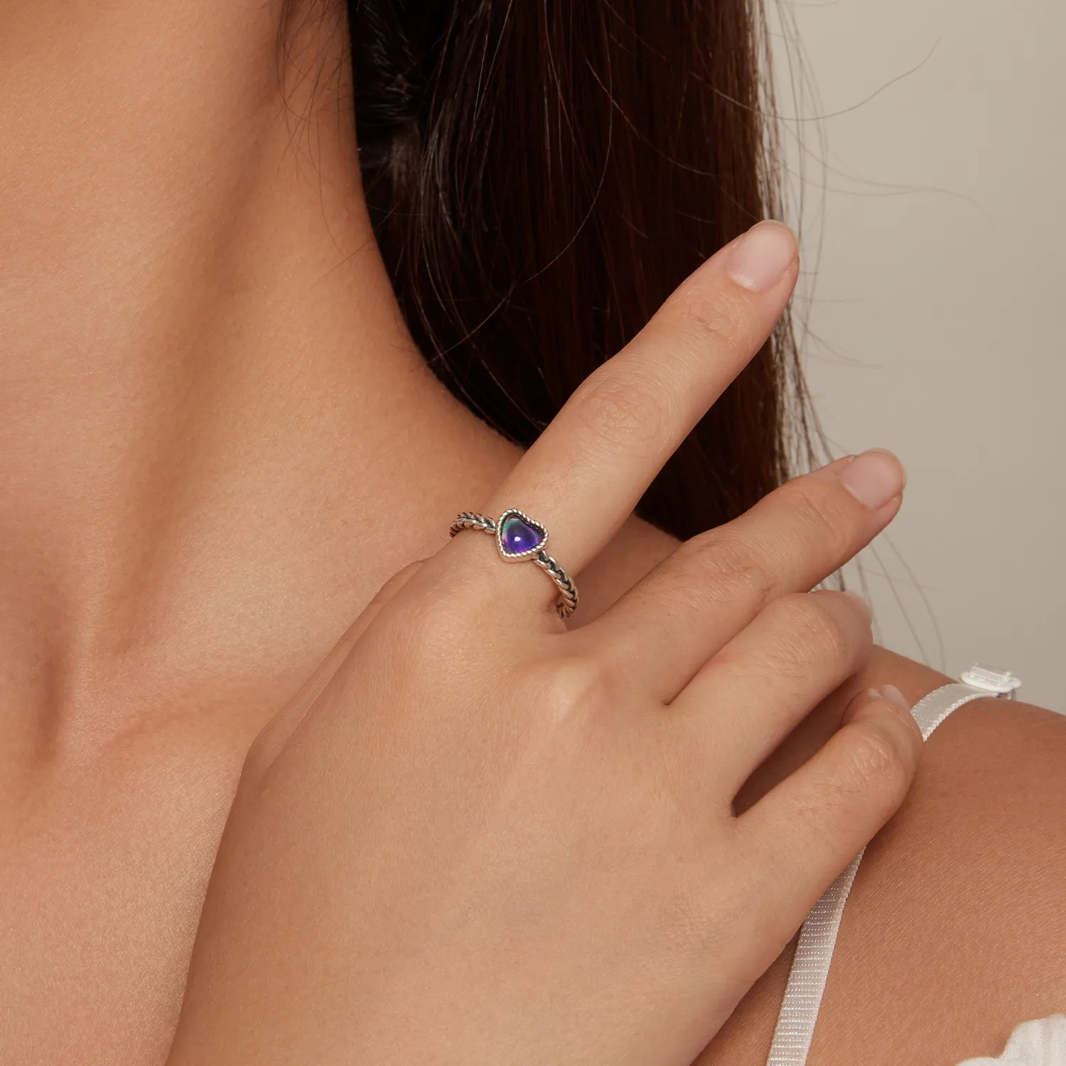 Pandora Style Simple Twist hjerteformet ring - SCR956