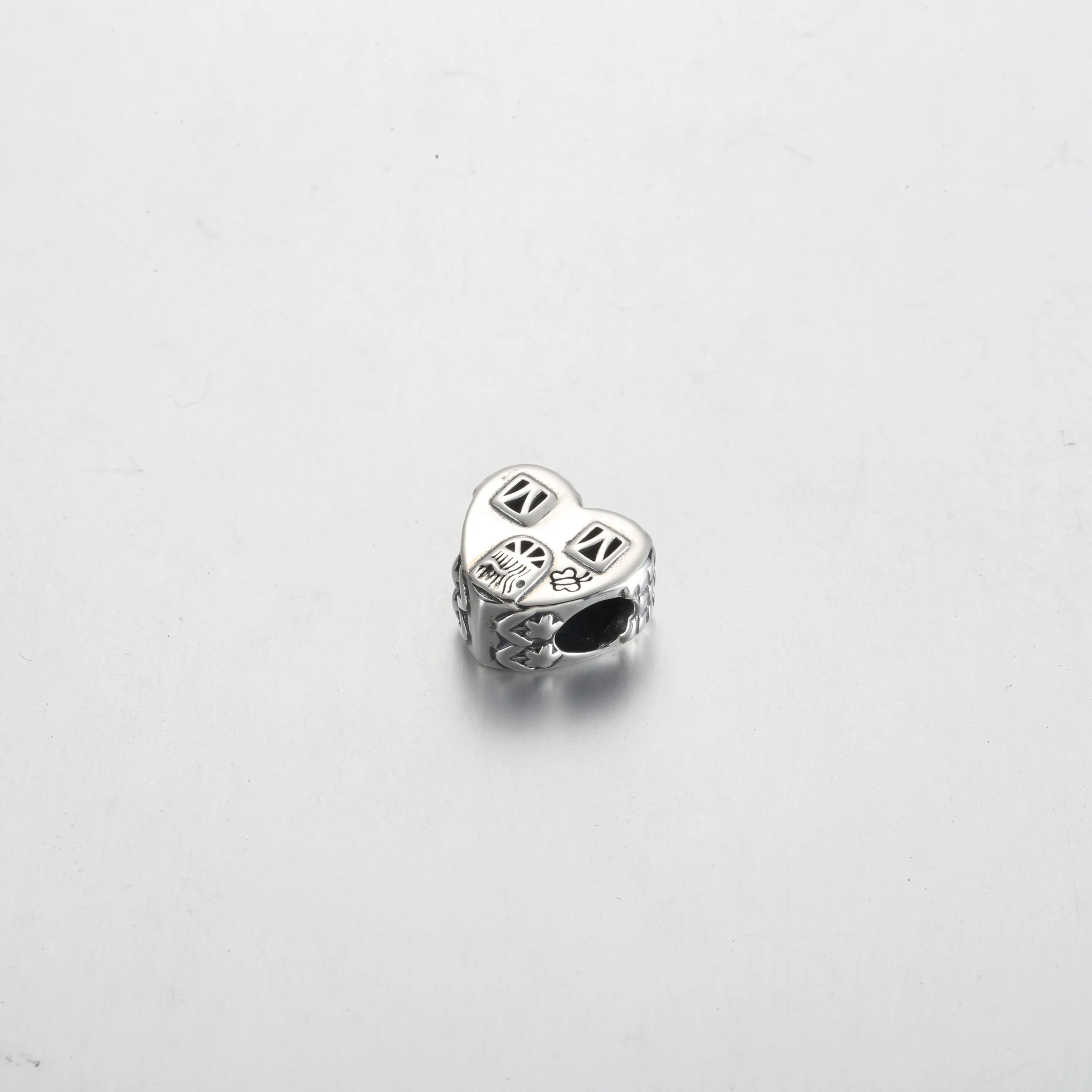 Pandora Hjerte Hus Lykkelig Sted Charm - 792249C00