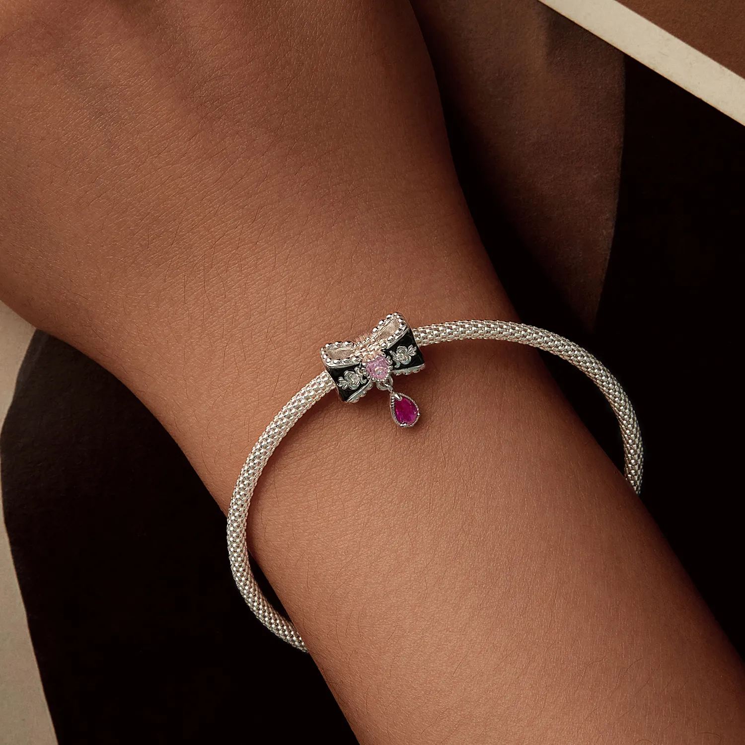 PANDORA Style romantiske sløyfeperler - BSC1055