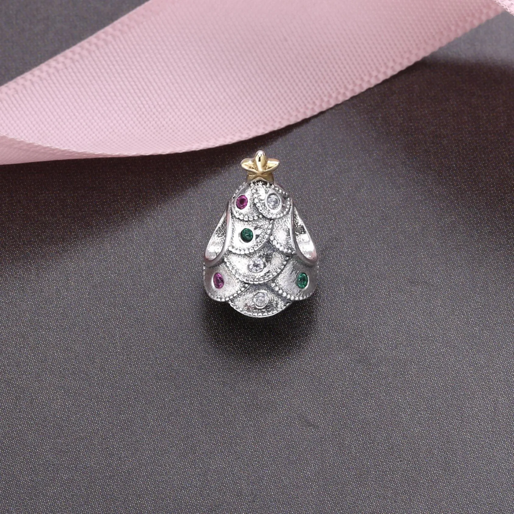 Pandora Festive Tree Charm - 791999CZRMX