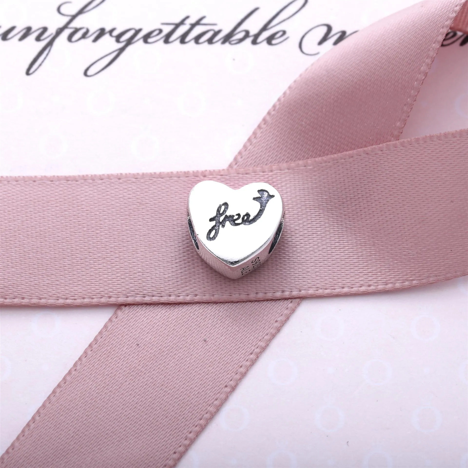 Pandora Heart silver charm - 791967