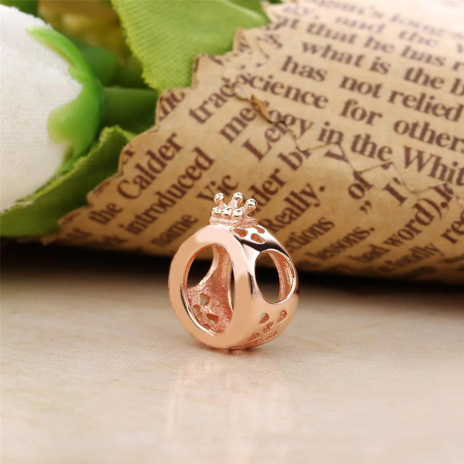 PANDORA Rose crown O charm - 787401