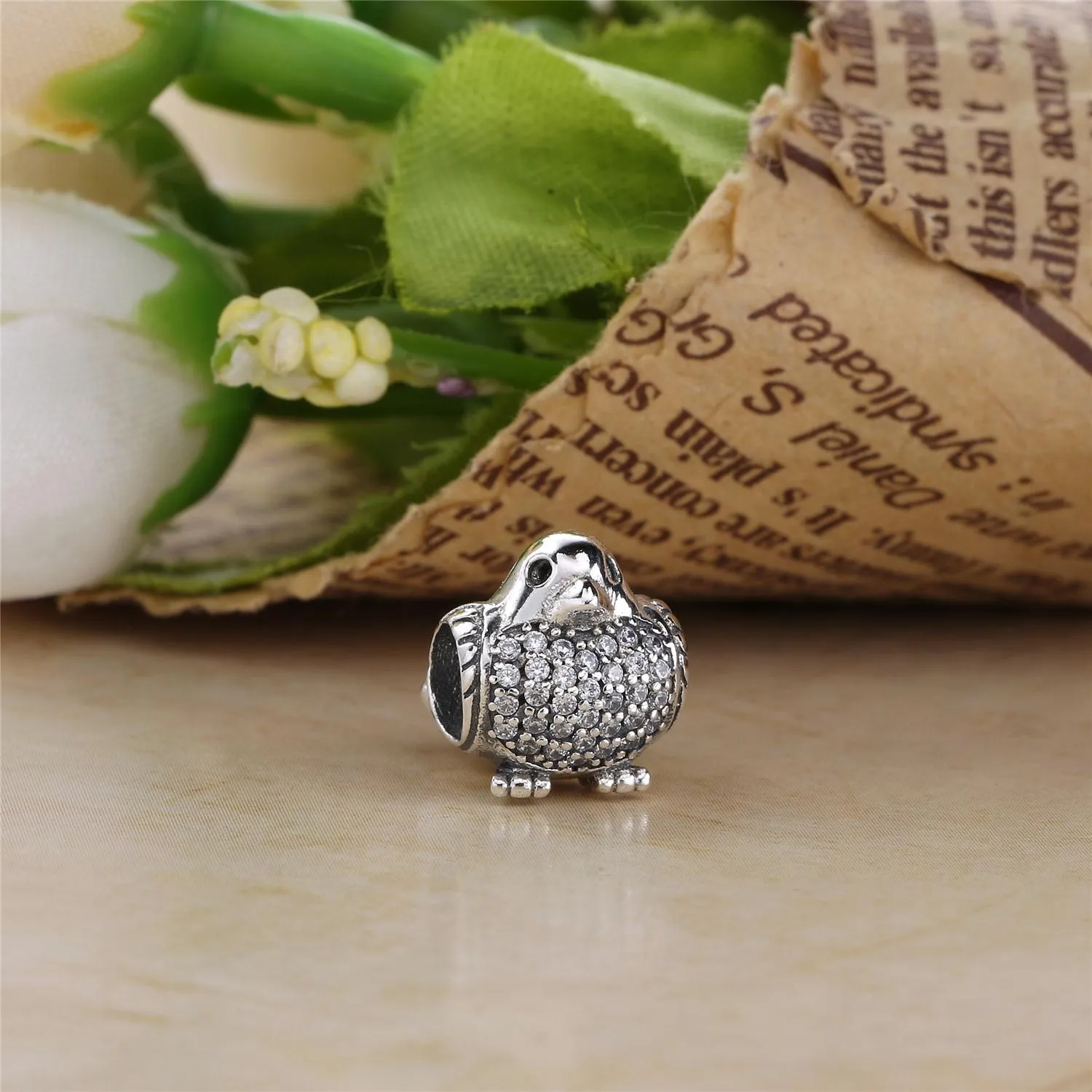 Pandora Rødspurv Charm - 791731CZR