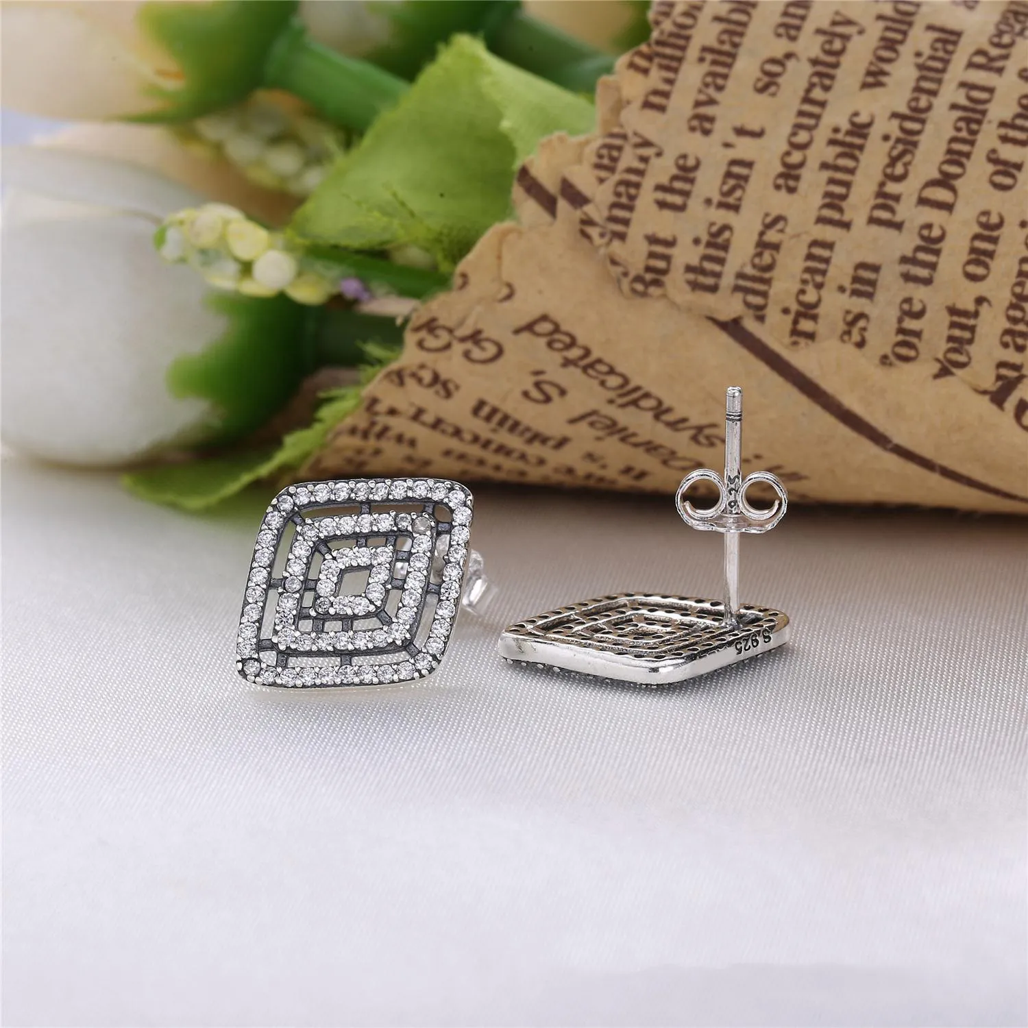 Pandora Silver earrings with clear cubic zirconia - 296208CZ