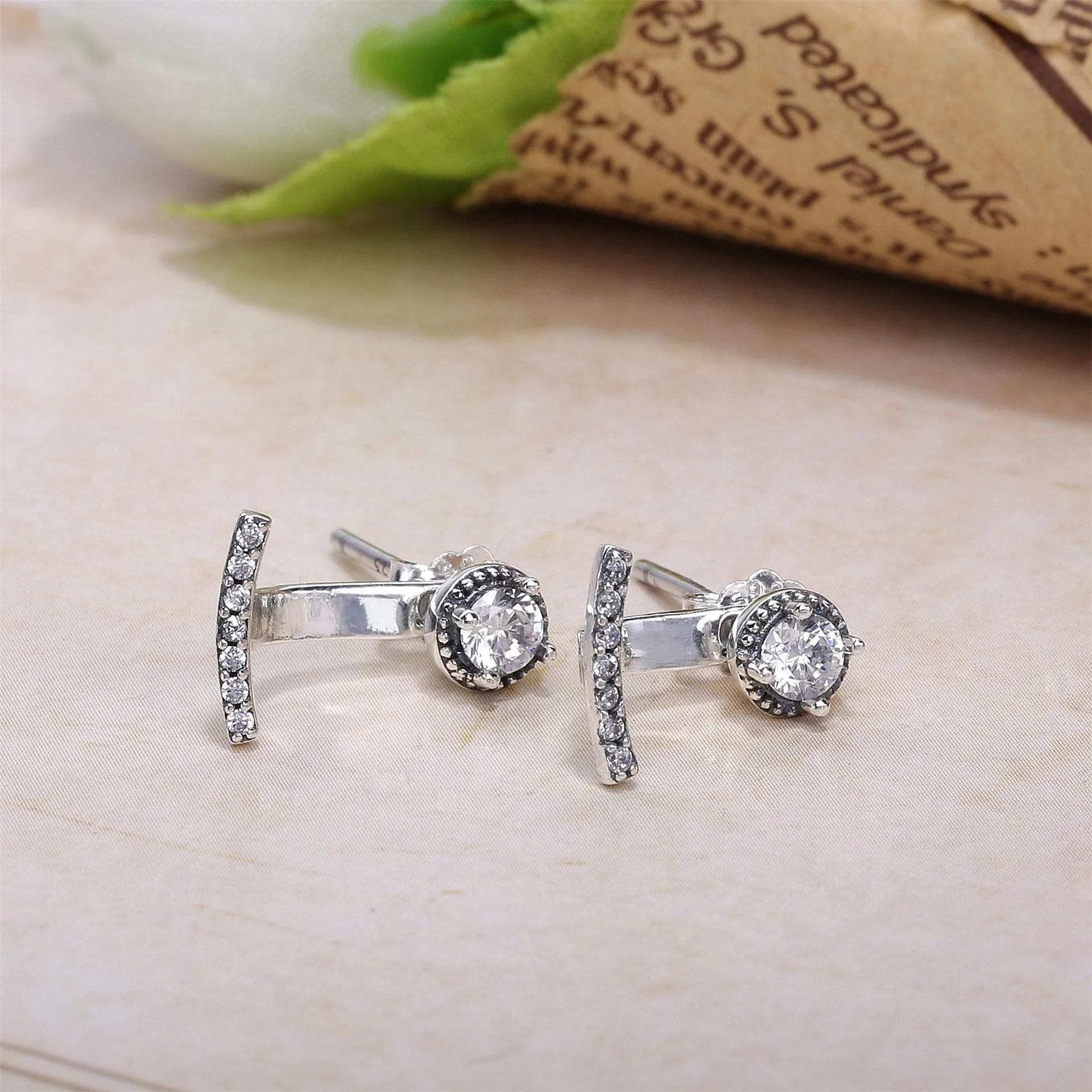Pandora Silver stud earrings with clear cubic zirconia - 290743CZ