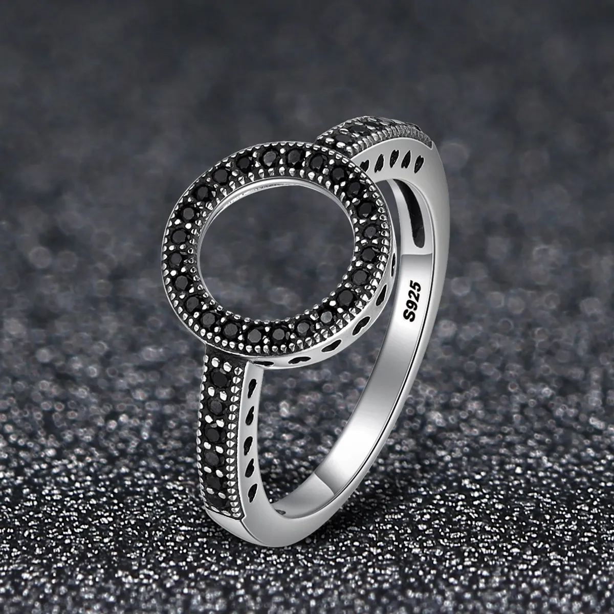 Pandora Style Sølv Glitrende Halo Ring - SCR112