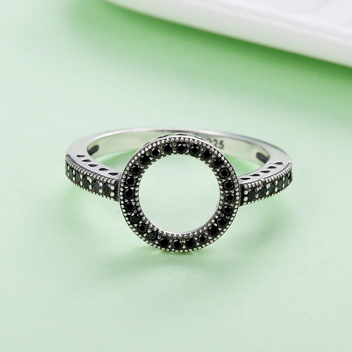 Pandora Style Sølv Glitrende Halo Ring - SCR112